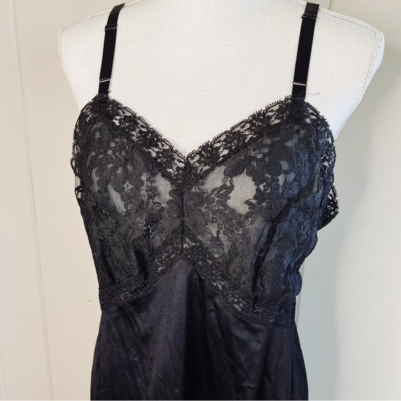 Vintage Other - Vintage 50's Sears Black Lace Cup Sz 40 Lingerie Slip Women’s Retro